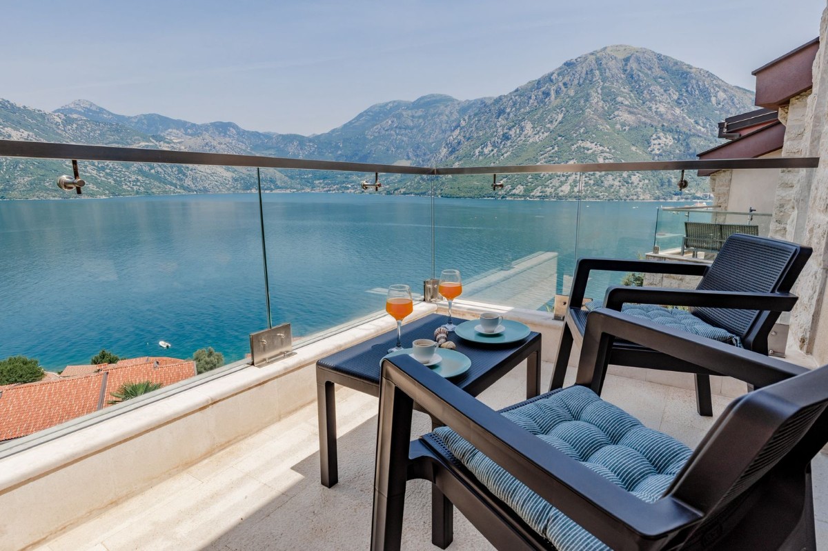 One-Bedroom Attic Apartment in the Boka Projekt Complex, Bay of Kotor, Kostanjica